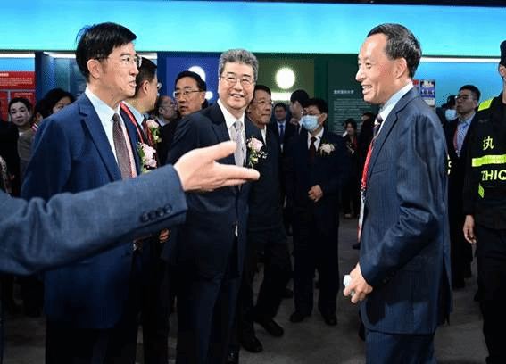 说明: https://www.cqust.edu.cn/__local/0/B8/D2/4F61D341359F90BFB7DD3723947_CEA9683B_10E29.png 说明: https://www.cqust.edu.cn/__local/0/B8/D2/4F61D341359F90BFB7DD3723947_CEA9683B_10E29.png